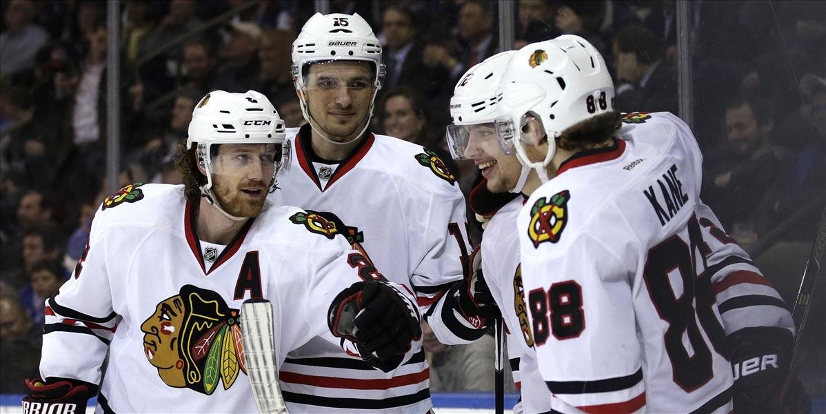 NHL: Chicago zdolalo NY Rangers 5:3 vďaka hetriku Panarina