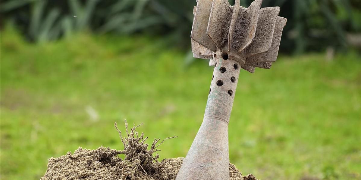 V potoku v obci Rožkovany našli ostrý a funkčný delostrelecký granát