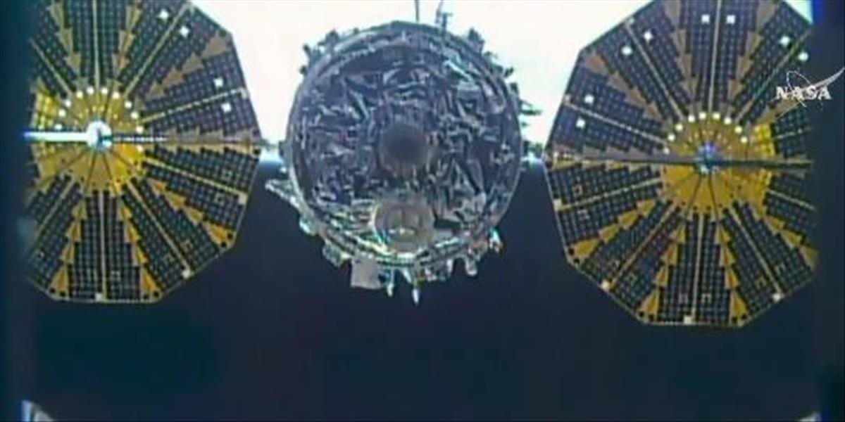 FOTO Nákladná loď Cygnus s odpadom sa odpojila od stanice ISS, mala by zhorieť v oblasti nad Tichým oceánom