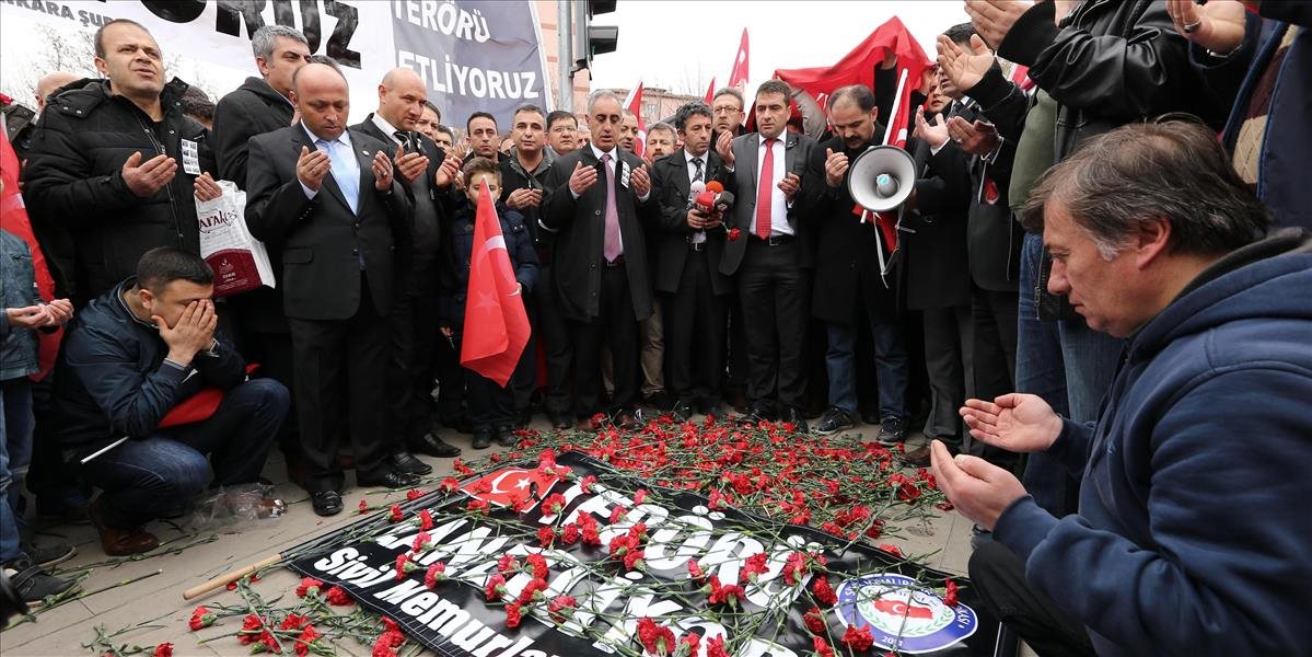 Z účasti na smrtiacom atentáte v Ankare prokuratúra obvinila 14 ľudí