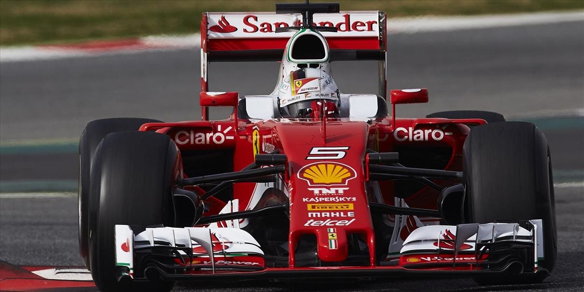 F1: Prvý deň testov v Barcelone pre Vettela