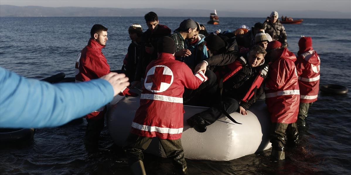 Z vôd Stredozemného mora zachránili vyše 700 utečencov, štyria sa utopili