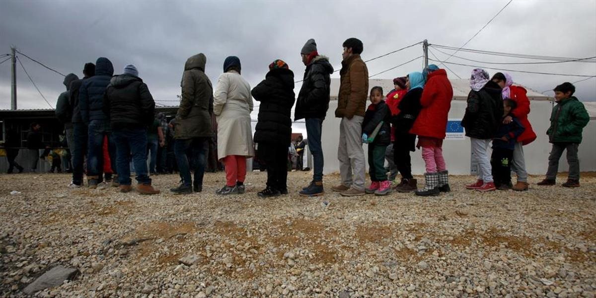 Srbsko uvažuje nad využitím armády pri riešení migračnej krízy