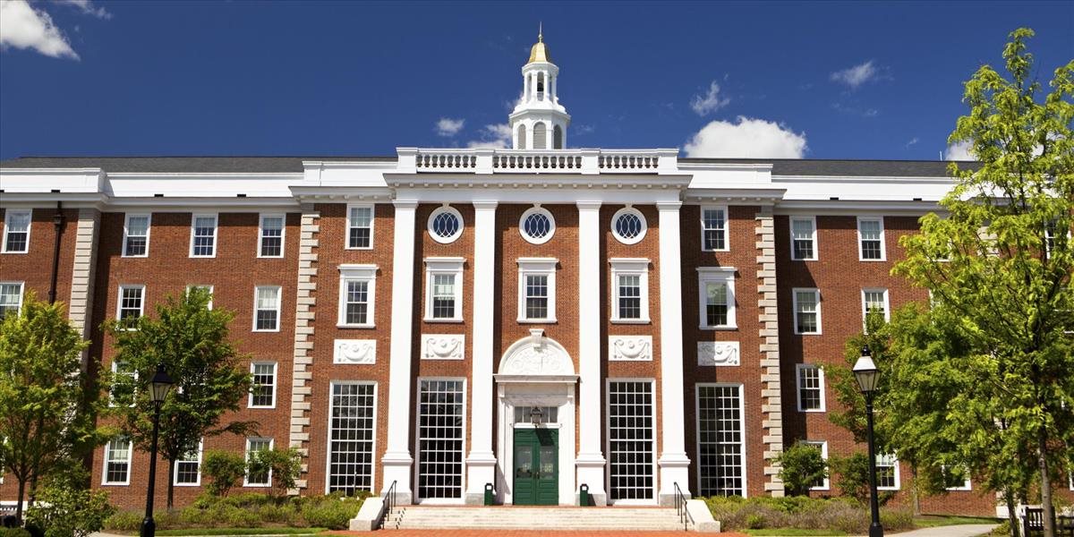 Harvardova univerzita zruší výraz "master" v názvoch niekoľkých funkcií