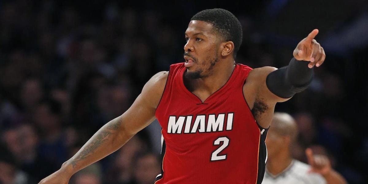 NBA: Johnsonov víťazný debut v drese Miami