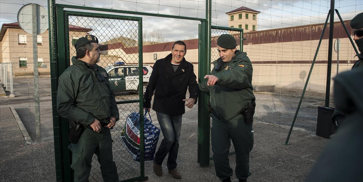 FOTO V Španielsku po 6 rokoch prepustili z väzenia vodcu boja za nezávislosť Baskicka Otegiho