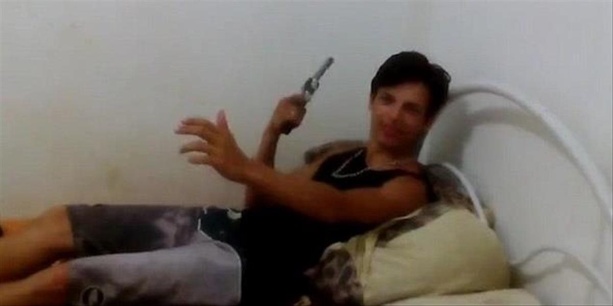 VIDEO, z ktorého mrazí: Mladý chlapec si počas ruskej rulety strelil do hlavy
