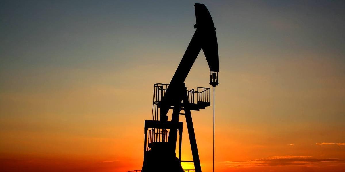 Ceny ropy opäť rastú, americká WTI sa obchoduje pod 35 USD za barel