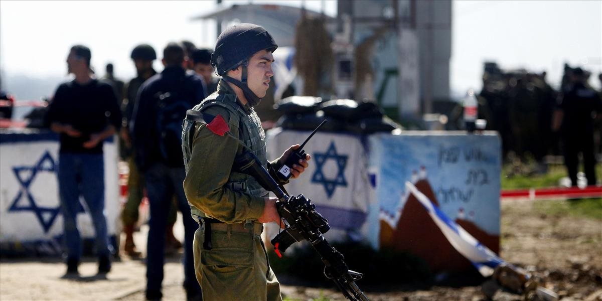 Izraelskí vojaci zastreli Palestínčanku, ktorá autom zámerne zrazila ich kolegu