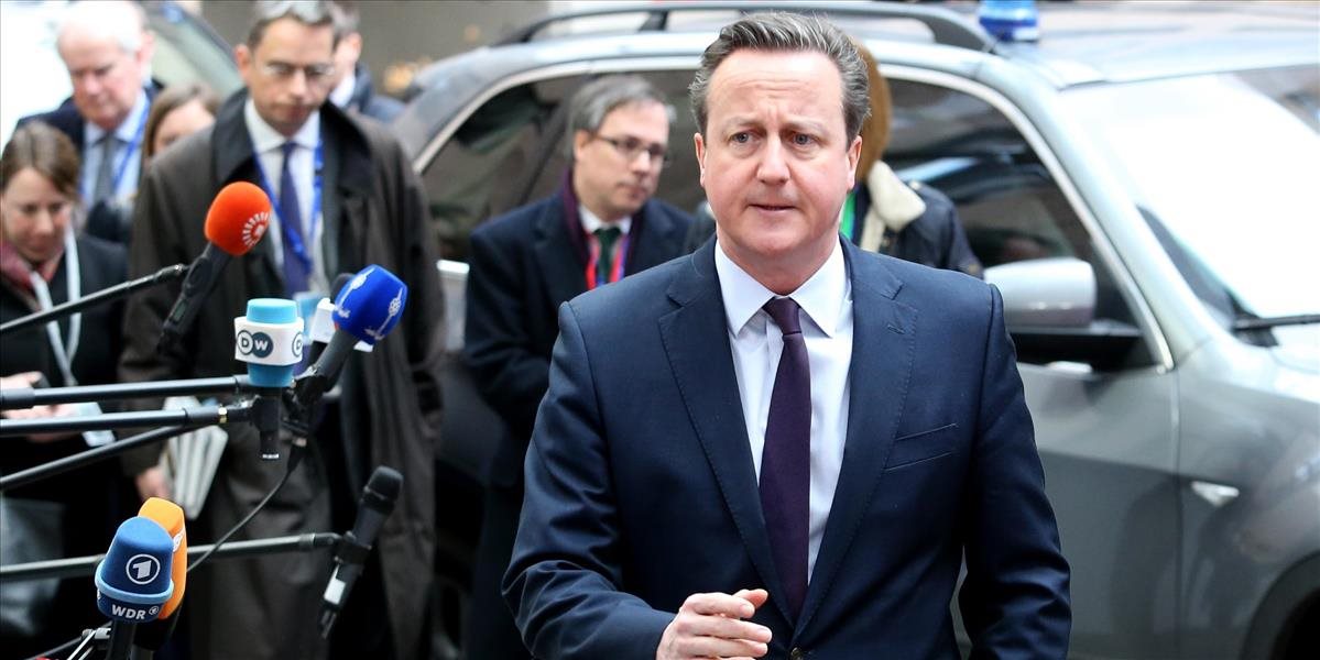 Cameron oznámil, že Británia nebude súčasťou spoločného azylového systému EÚ
