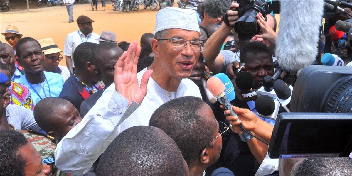V Benine sa o prezidentovi rozhodne v druhom kole volieb