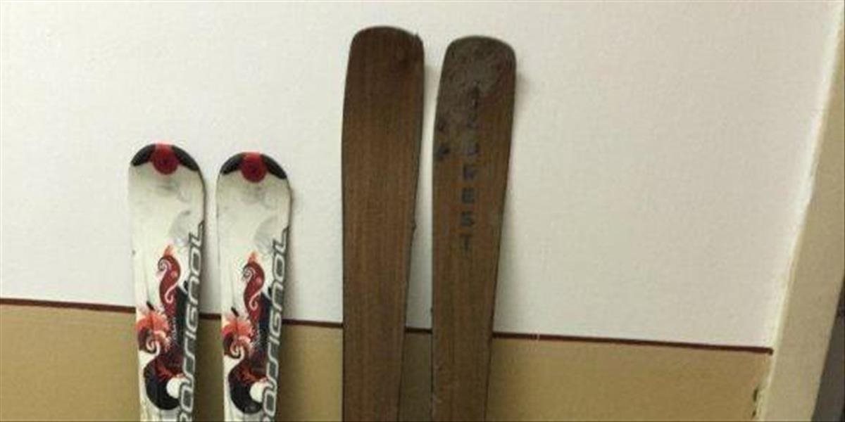 FOTO Polícia chytila dvoch mužov z Maďarska, ktorí odcudzili lyže v hodnote 1800 eur