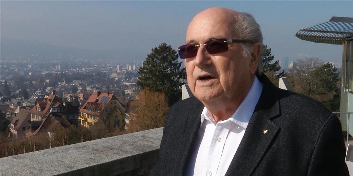 Švajčiari našli vo Francúzsku podozrivé dokumenty o Blatterových platbách