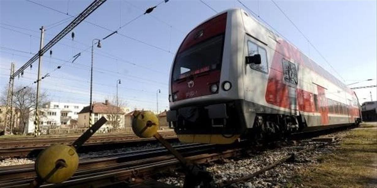 Počas výluky na železničnom úseku D. Štál – D. Streda nahradia vlaky autobusmi