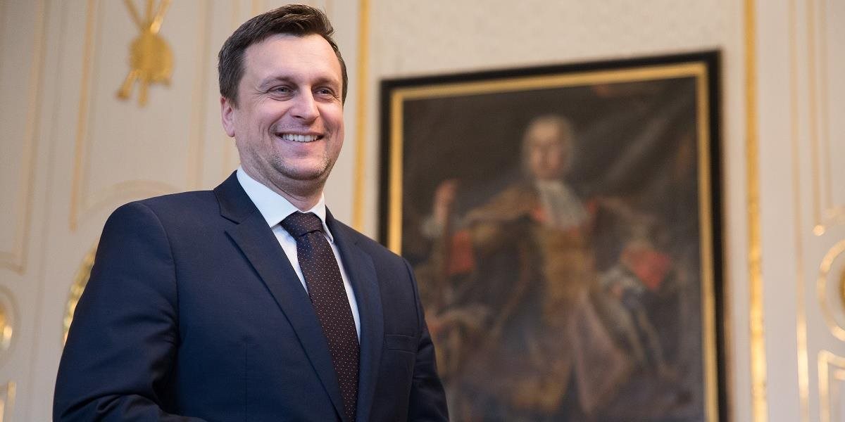 Andrej Danko bude aj ďalšie štyri roky lídrom národniarov