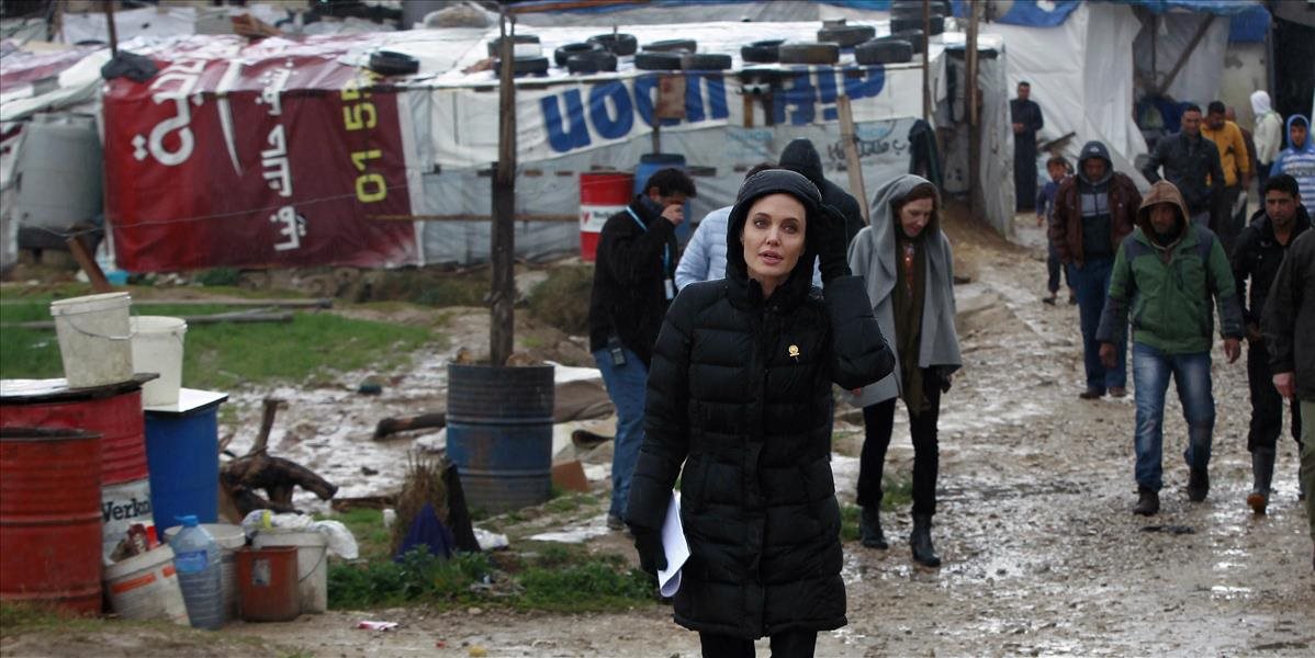 VIDEO a FOTO Angelina Jolie navštívila utečencov v Libanone: Pripomenula si tak 5. výročie sýrskej vojny
