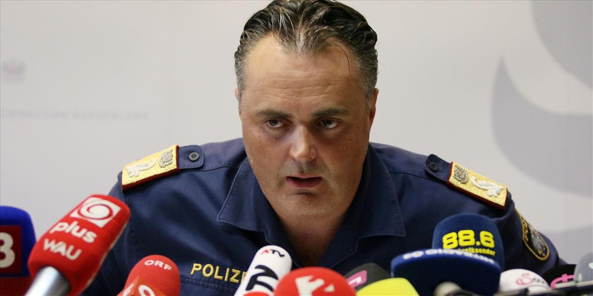Rakúsky minister: Západobalkánska trasa musí bezpodmienečne zostať uzavretá