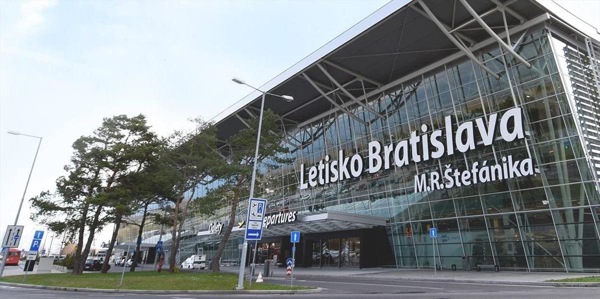 Medzi desiatimi najlepšími letiskami východnej Európy je aj Bratislava