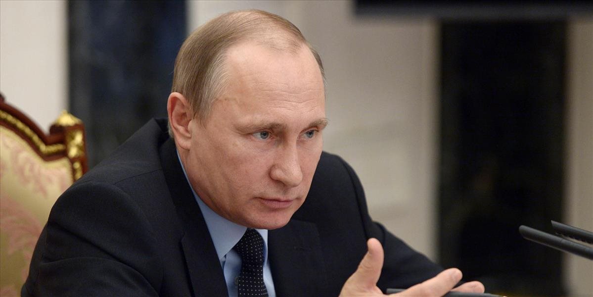 Putin ide na Krym skontrolovať práce na moste cez Kerčský prieliv