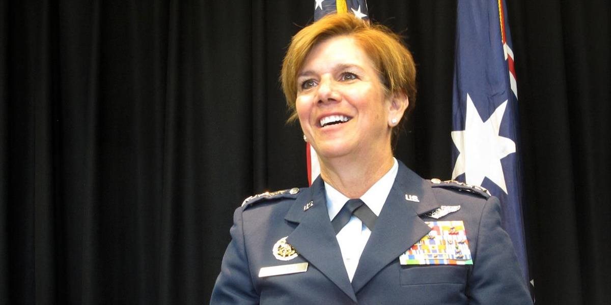 Obama nominuje do čela dôležitého armádneho veliteľstva prvú ženu