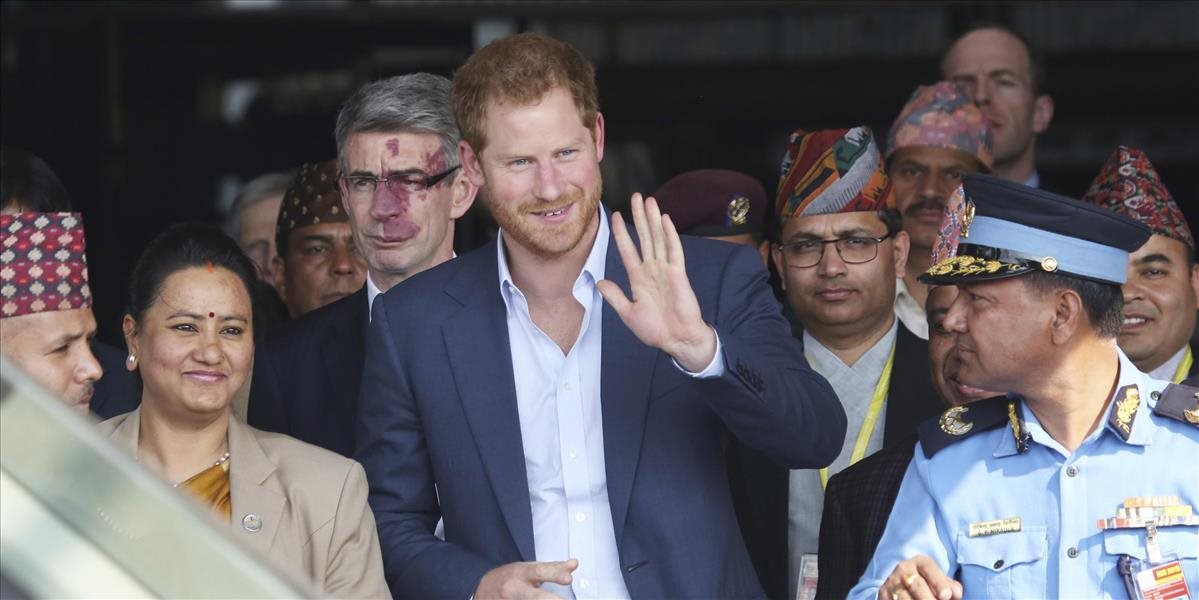 Britský princ Harry začal päťdňovú návštevu Nepálu