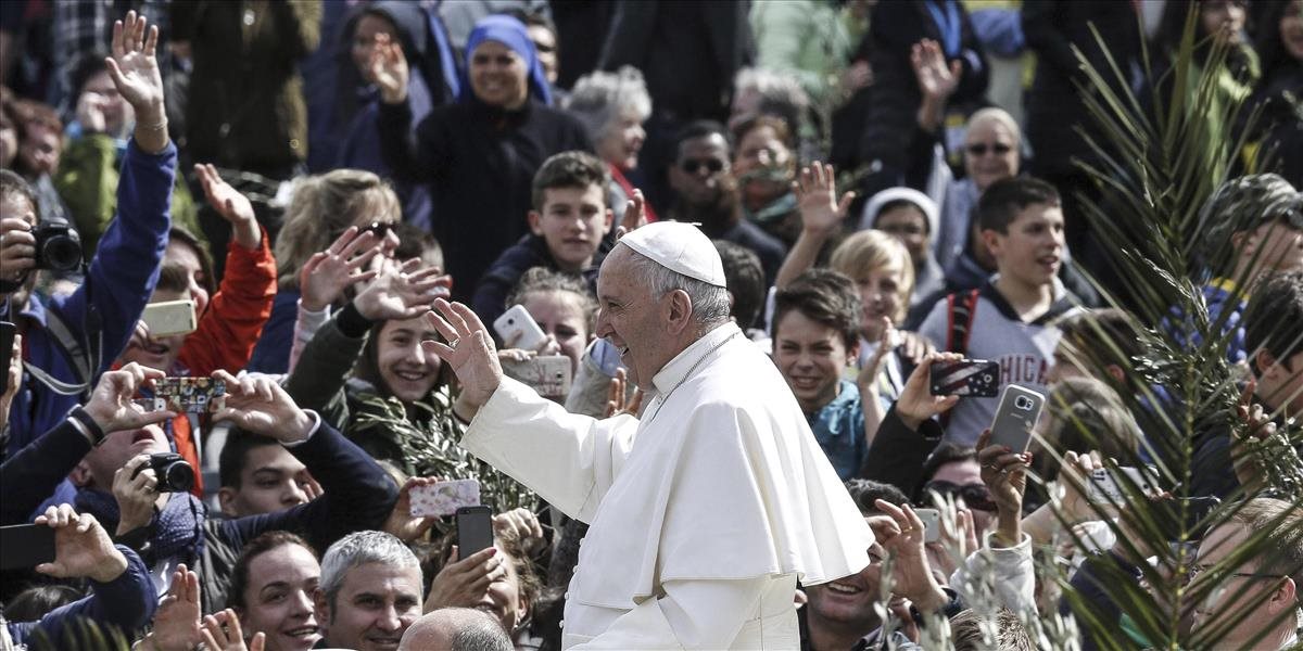 Pápež na Kvetnú nedeľu odsúdil ľahostajnosť Európy k migrantom