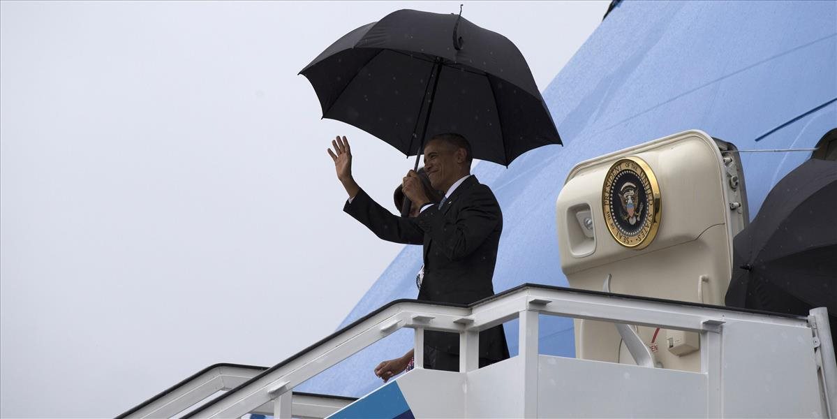 FOTO Obama priletel na historickú trojdňovú návštevu Kuby: Vyzdvihol príležitosť na dialóg