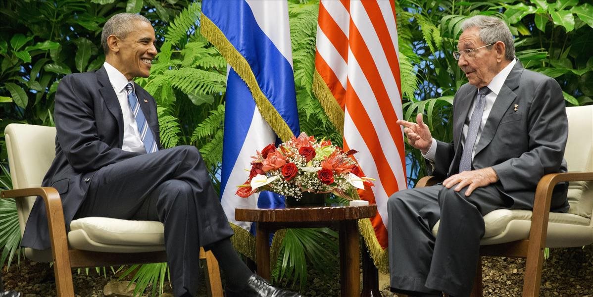Barack Obama sa v Havane stretol s kubánskym prezidentom Raúlom Castrom