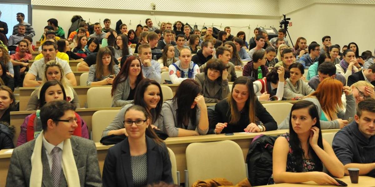 Slovenskí absolventi majú nadmerné platové očakávania