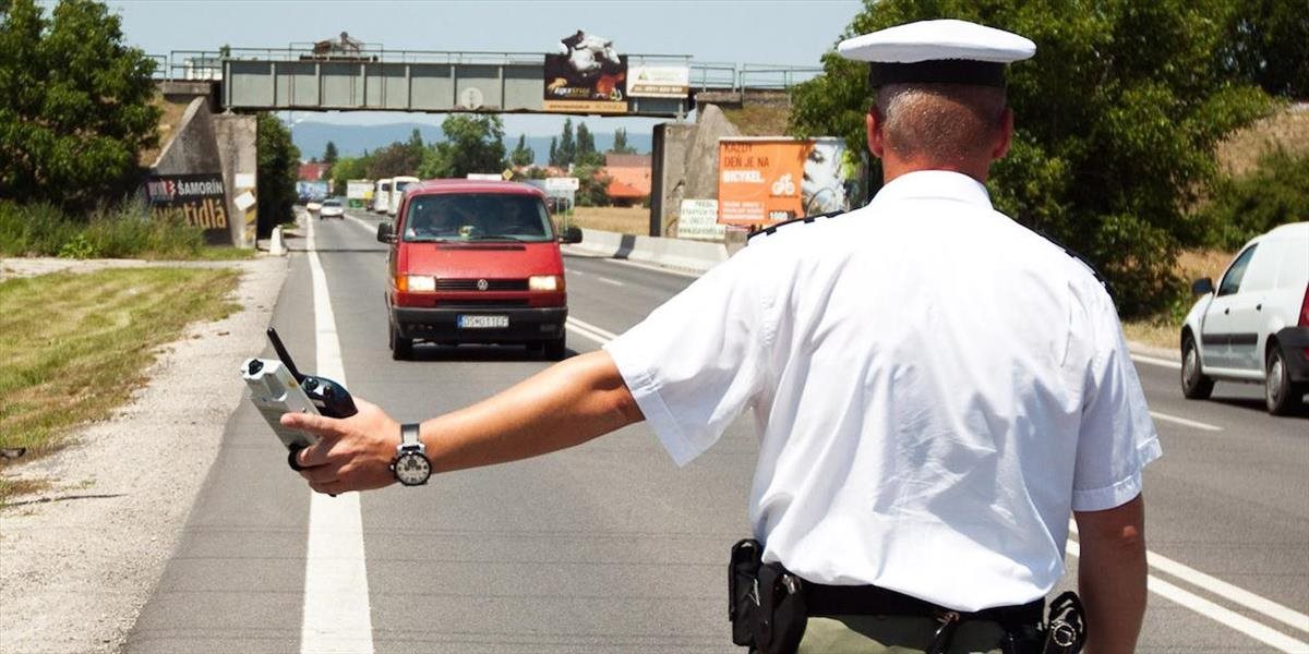 Polícia vykoná osobitnú kontrolu premávky v okresoch Banská Bystrica a Revúca