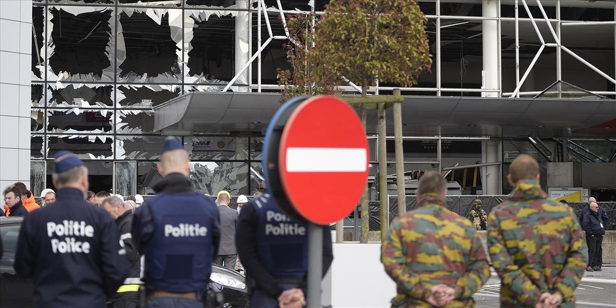 TV VTM: Útok na letisko v Bruseli sa mal pôvodne odohrať na Veľkú noc