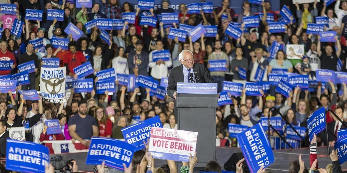 Sanders porazil Clintonovú v primárkach vo Washingtone aj na Aljaške