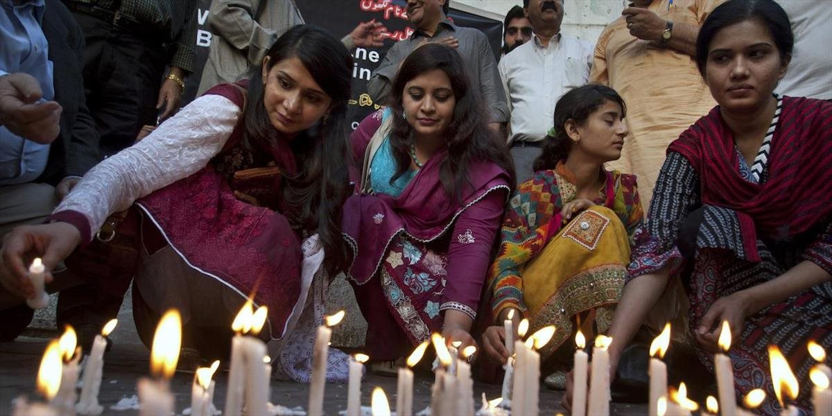 Po útoku na zhromaždenie kresťanov zatkli v Pakistane do 350 podozrivých