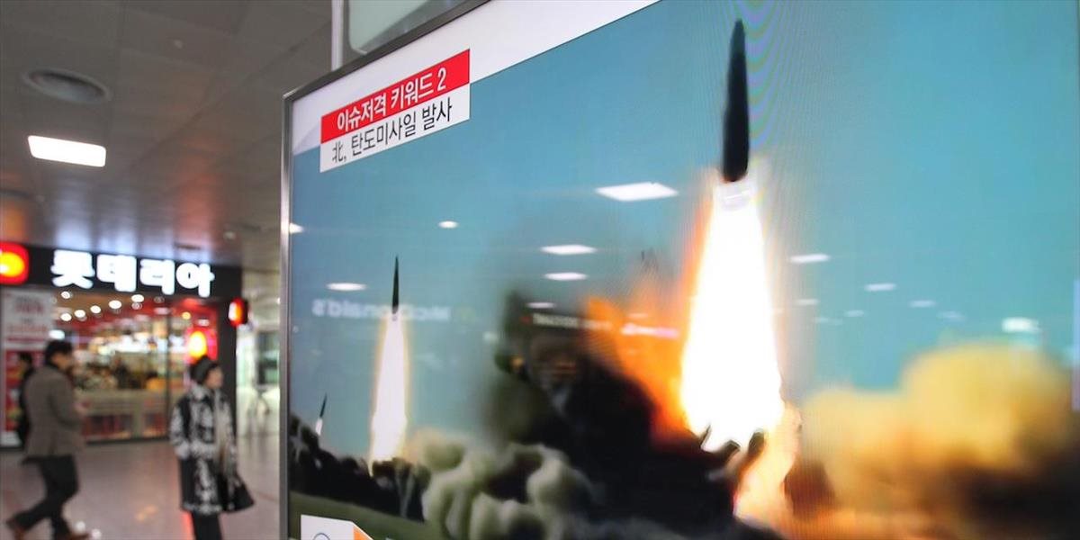 KĽDR odpálila ďalšiu raketu krátkeho doletu