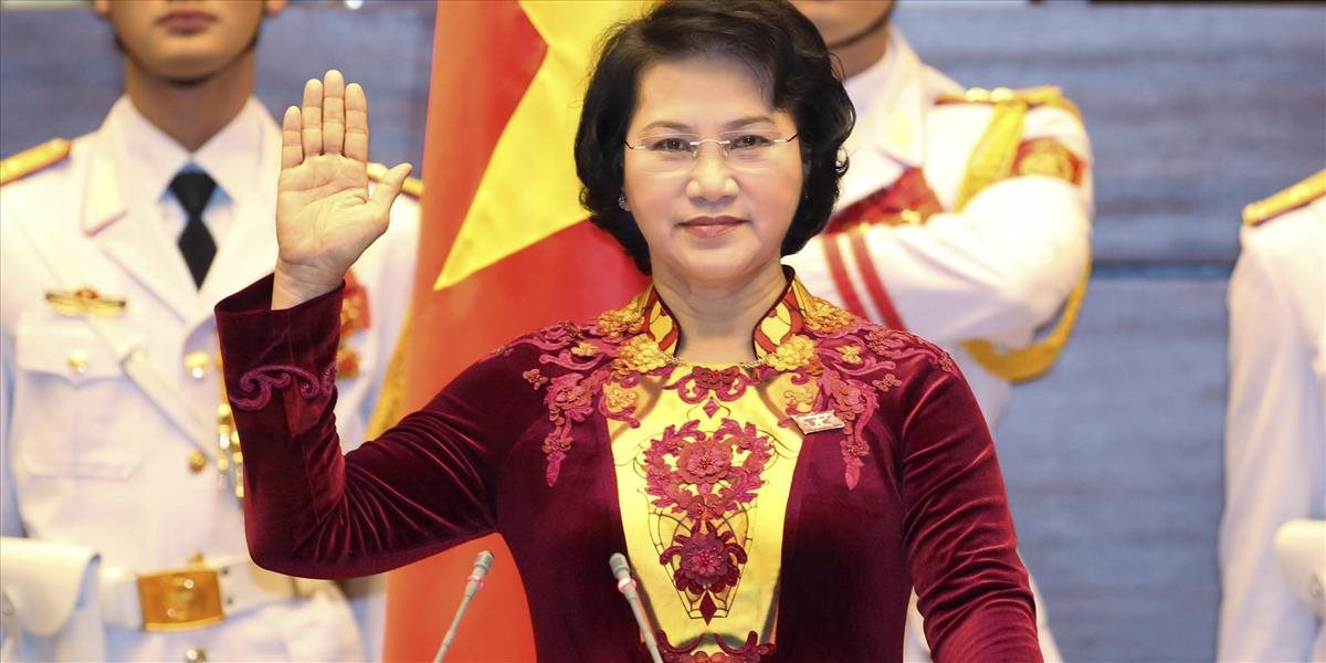 FOTO Vo Vietname zvolili do čela parlamentu po prvý raz ženu