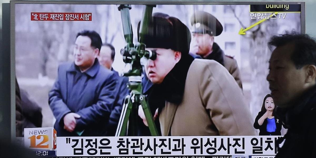 Severná Kórea vypálila ďalšiu raketu, môže ísť o balistickú strelu