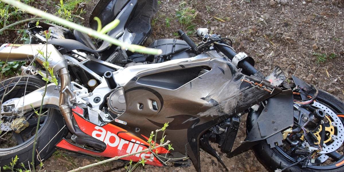 FOTO Tragická nehoda pri Trenčíne: Vyhasol život život 31-ročného motocyklistu
