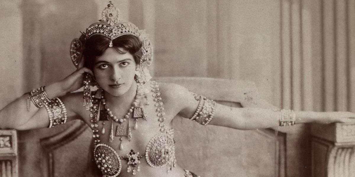 Šperky a iné veci Mata Hari vydražili za desaťnásobok očakávanej sumy
