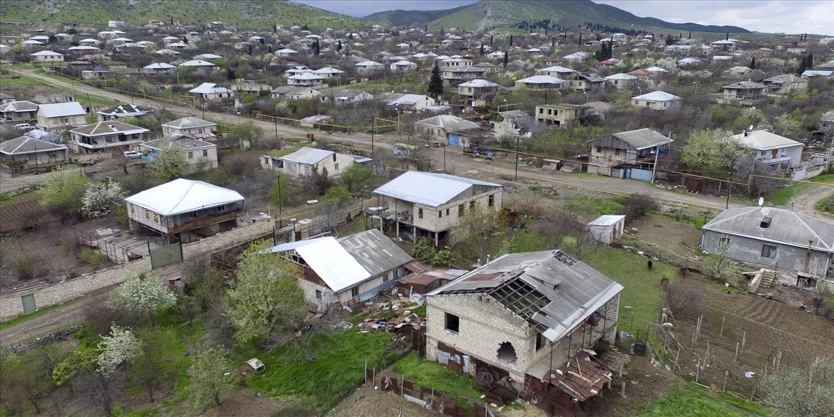 Azerbajdžan oznámil uzavretie prímeria s Náhorným Karabachom