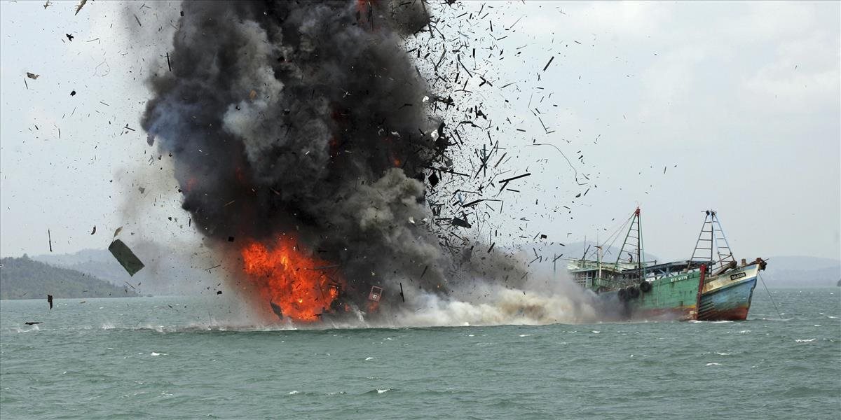 Indonézia potopila 23 zahraničných lodí, ktoré lovili ryby v jej vodách