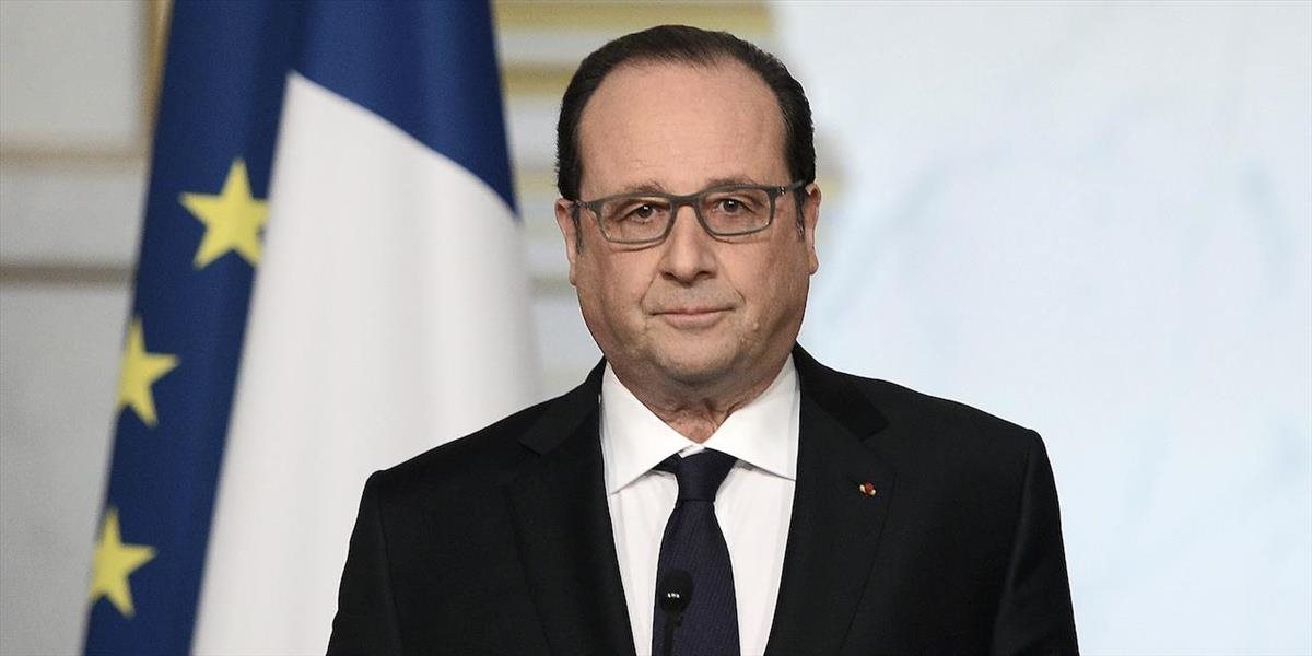 Hollande vytýka EÚ pomalé rozhodovanie