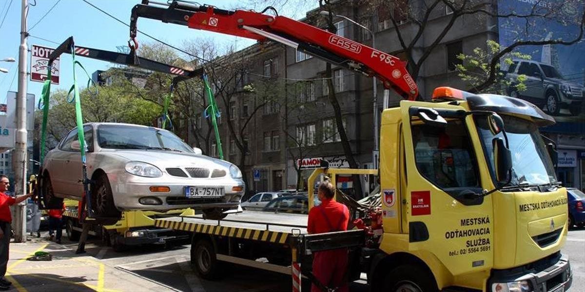 Odtiahnuté vozidlá v Bratislave možno nájsť aj na webe mestskej polície