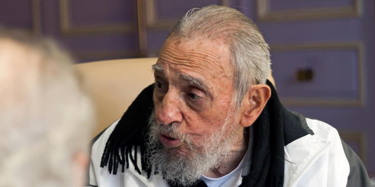 Fidel Castro navštívil školu pomenovanú po svojej švagrinej