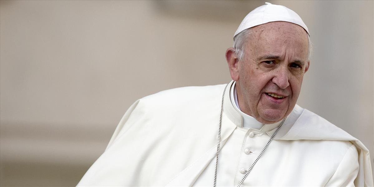 Pápež v novej exhortácii kladie dôraz na svedomie, kňazov vyzýva, aby viedli