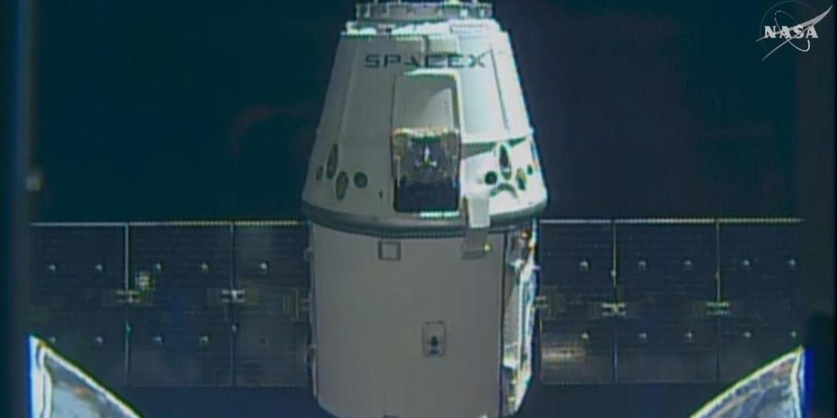 FOTO Spoločnosť SpaceX s úspechom dopravila na ISS nafukovací obytný modul