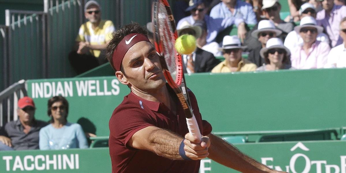 Tretí muž svetového rebríčka Federer uspel pri návrate po takmer štvrť roku