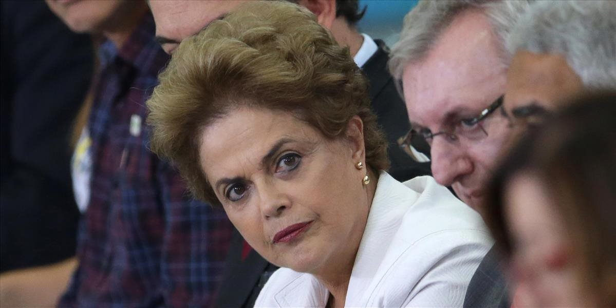 Brazílska vláda dostala úder, prezidentka Rousseffová prišla o ďalšieho koaličného partnera