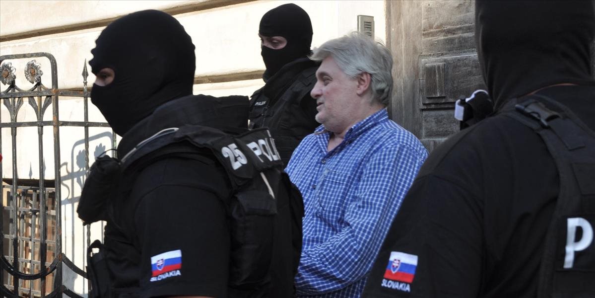 Súd začal pojednávanie s Mišenkom a Jánom K., vinu za smrtiaci výbuch v Euromonte odmietajú