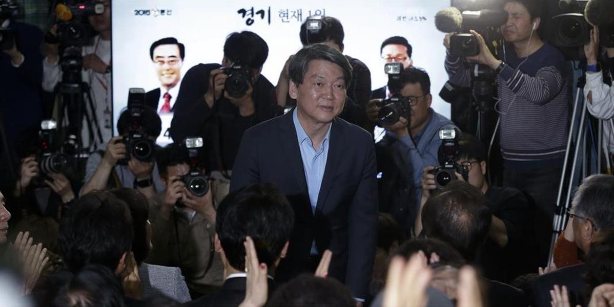 Vládnuci konzervatívci utrpeli vo voľbách v Južnej Kórei neočakávanú porážku