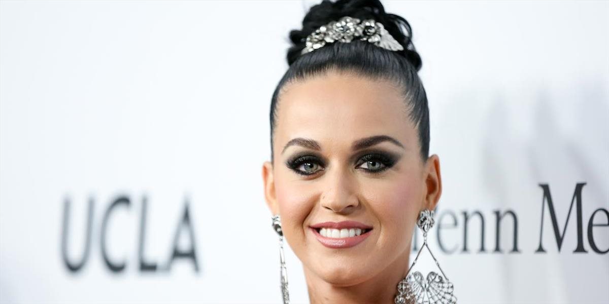Súd umožnil Katy Perry odkúpiť bývalý kláštor
